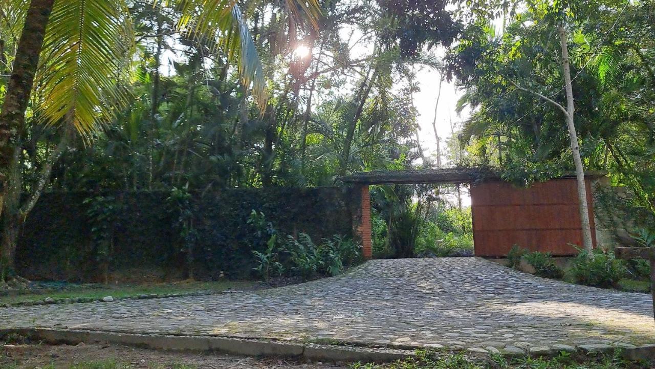 Plasencia Estate Omoa Exteriör bild